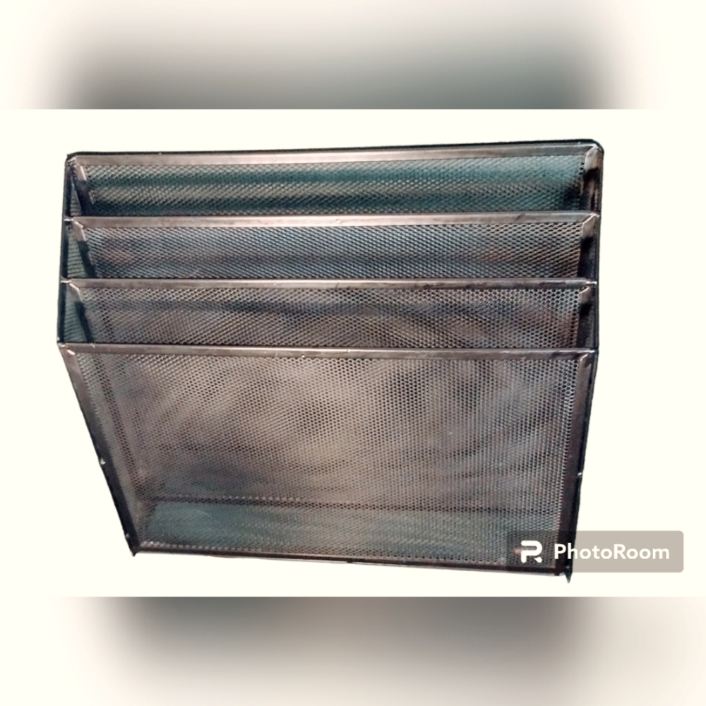 3 tier wall wire mesh file organizer